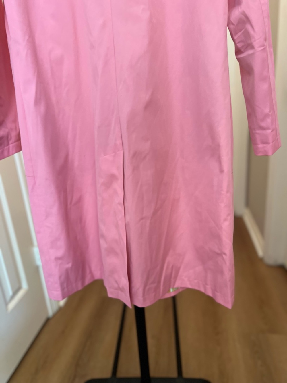 Talbots Pink Trench Coat with Patterned Lining - Picture 11 of 11